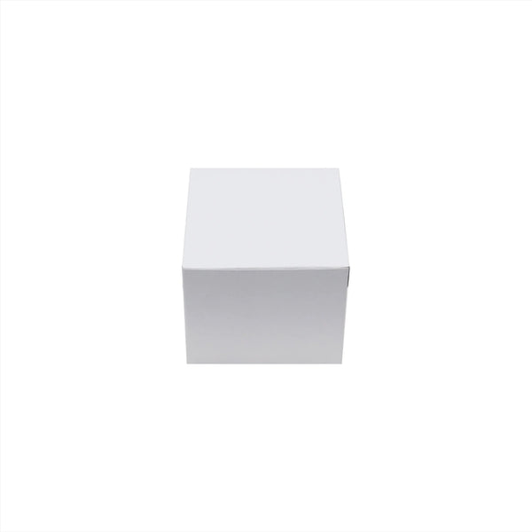 1 PASTRY WHITE BOX
